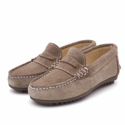 Mocasín con Antifaz para Niño color piedra - Pasitrote 2