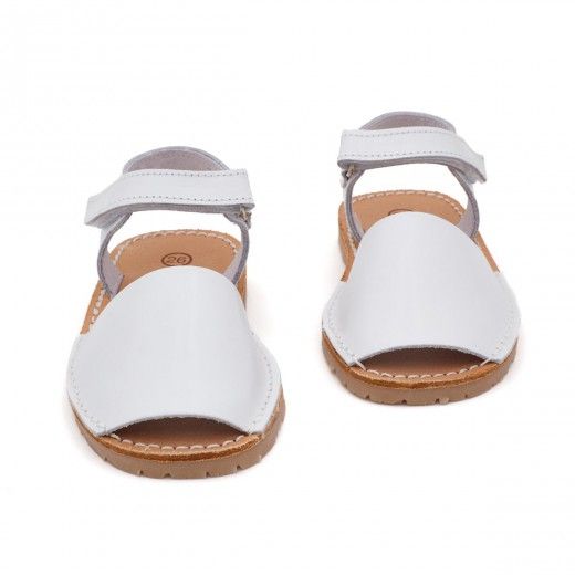 Menorquina Bebé y Niños color Blanco con Velcro - Pasitrote 2