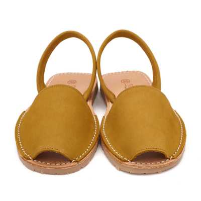 MENORQUINA PIEL NOBUK MOSTAZA 2