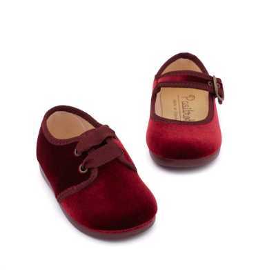 Blucher para niños de terciopelo burdeos marca Pasitrote 2