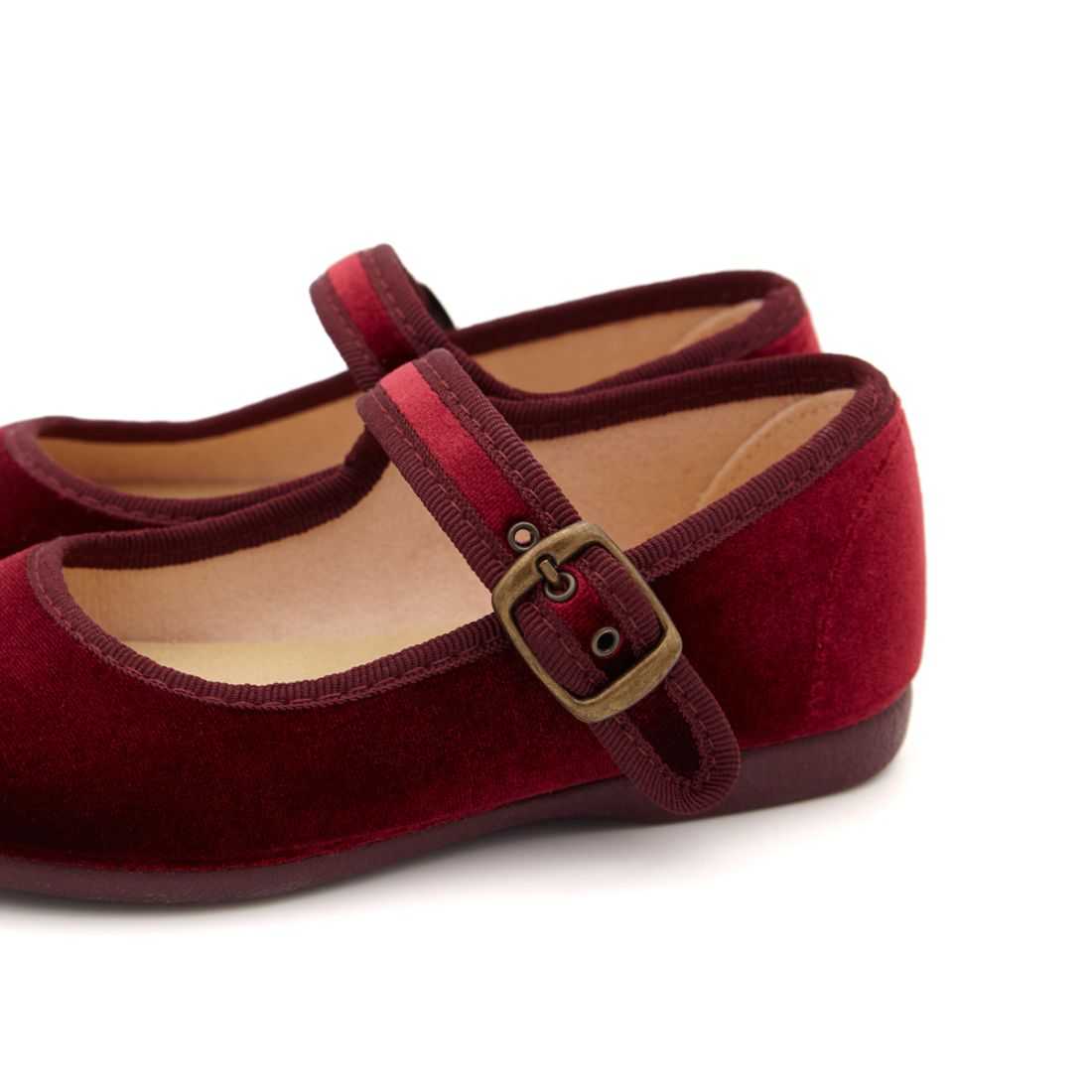Merceditas niña terciopelo burdeos | Pasitrote