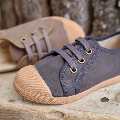 Zapatilla Puntera Serraje Gris