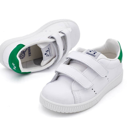 Zapatillas Blancas y Verde Tira Adherente Titanitos