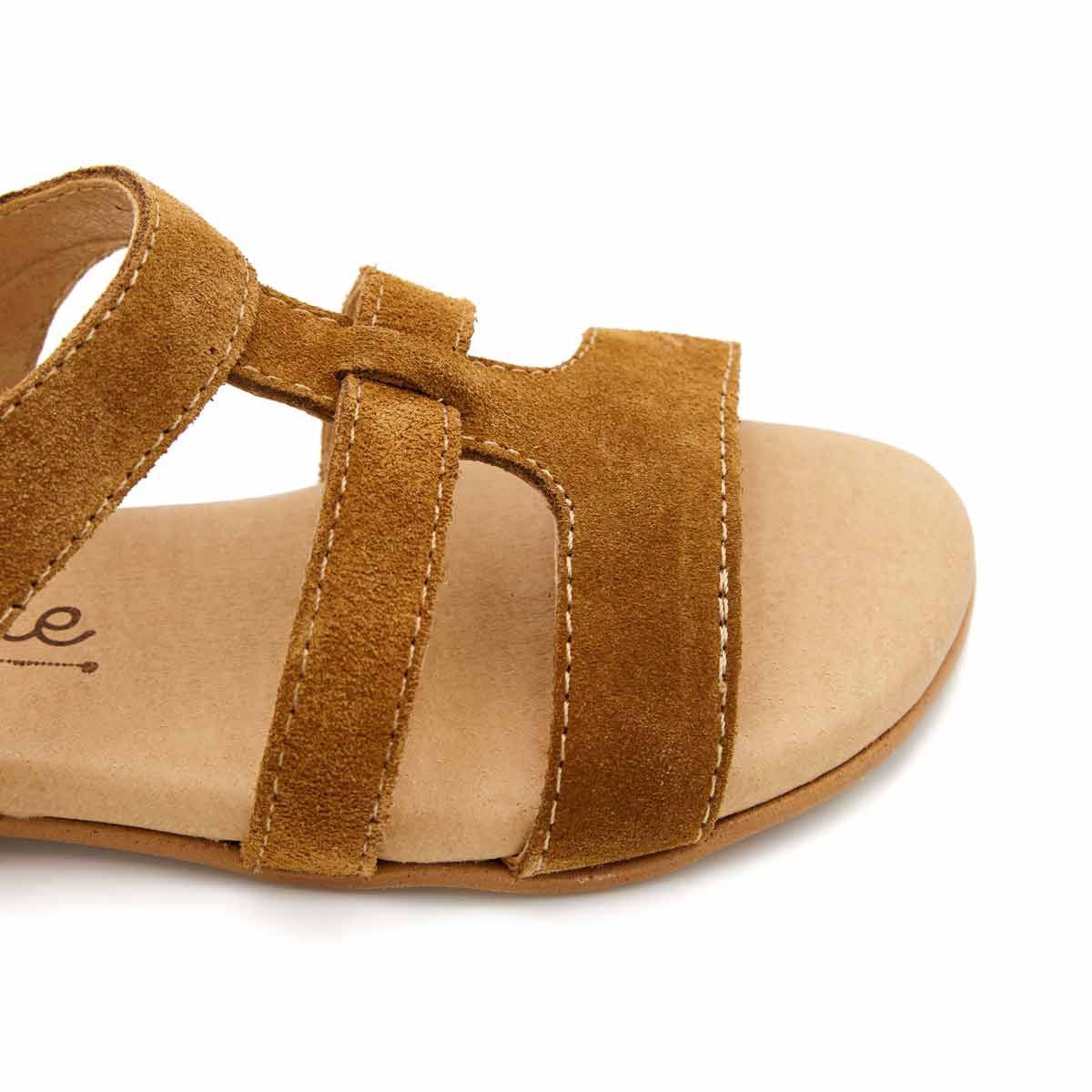 Sandalia Romana Serraje Camel