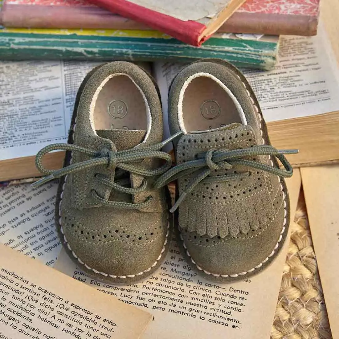 Scarpe Oxford Pisamonas Per Bambini - Pelle Scamosciata, Doppia Opzione Lacci/Fiocco - Foto 12